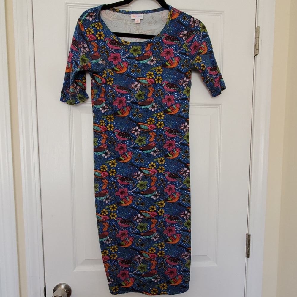 XS LuLaRoe Julia